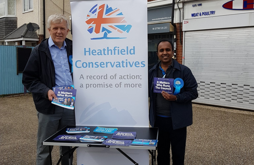 Heathfield Ward Conservatives cmapaigning on Powder Mill Lane