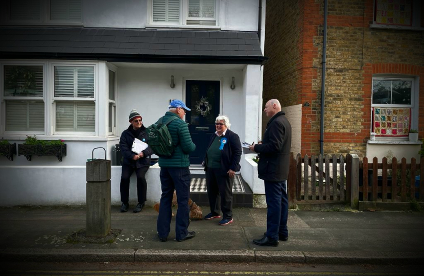 Conservatives Out Canvassing in Teddington