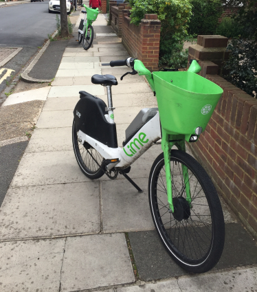 Lime bikes blocking the pavement in Richmond upon Thames